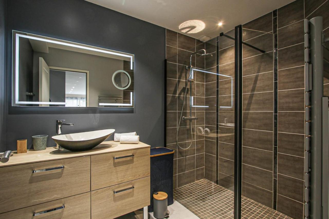 Kokana Modern Holiday Home Englesqueville-la-Percée Екстериор снимка
